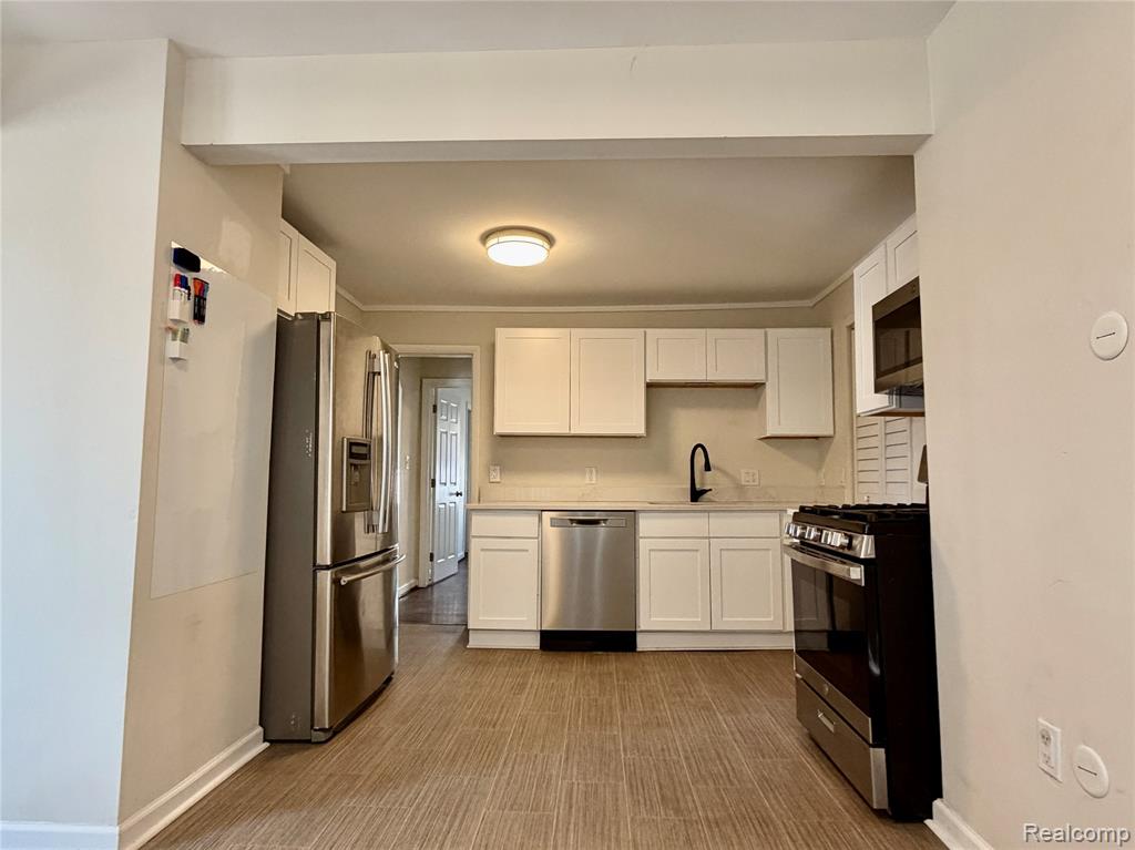 22133 Rosedale Street, Saint Clair Shores, MI 48080 — Photo 10