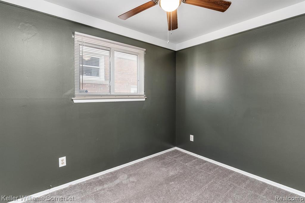 788 CLEOPHUS Parkway, Lincoln Park, MI 48146 — Photo 13