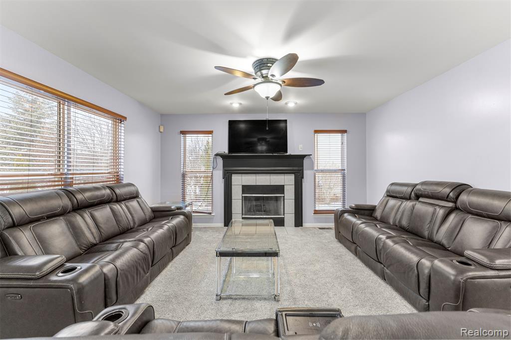 6950 Anna Drive, Van Buren, MI 48111 — Photo 17
