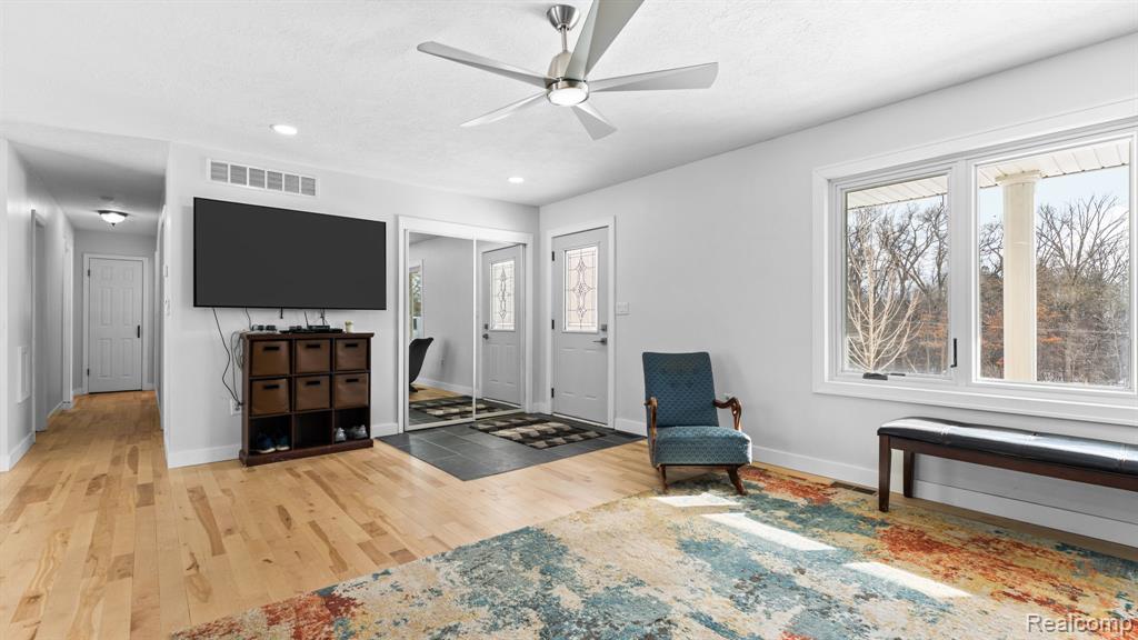 19750 Ivey Road, Chelsea, MI 48118 — Photo 11