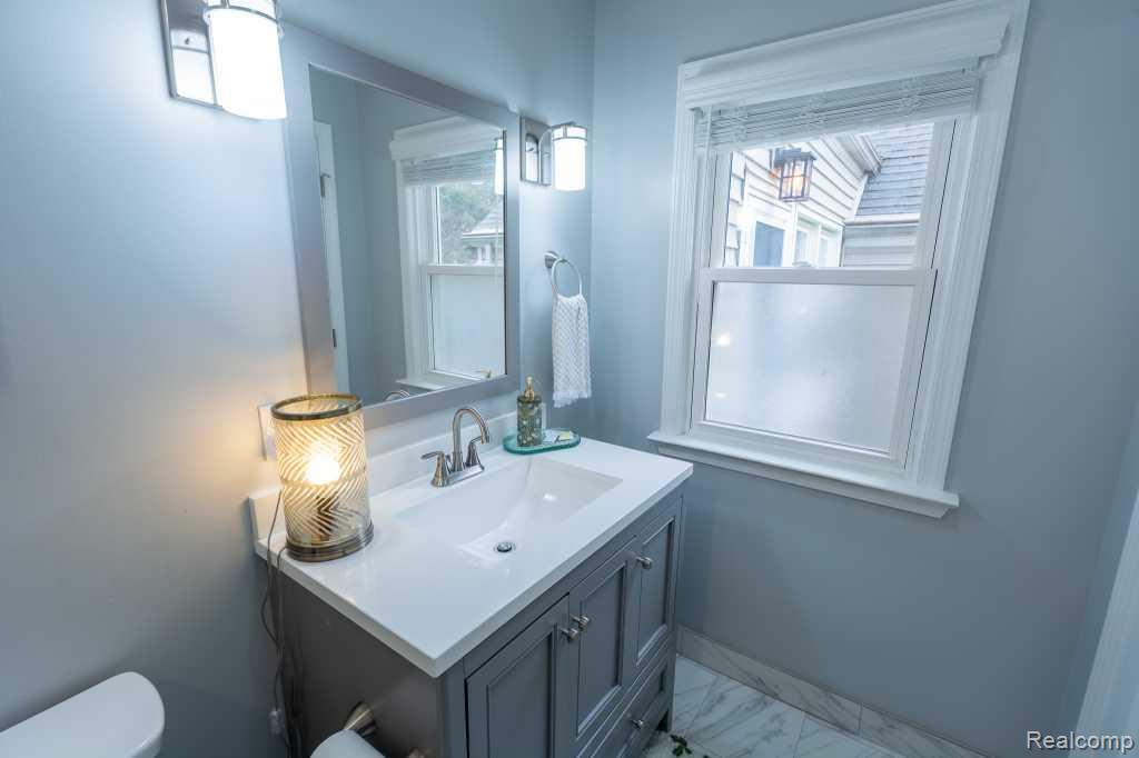 244 Gladwin Avenue, Commerce Twp, MI — Photo 18