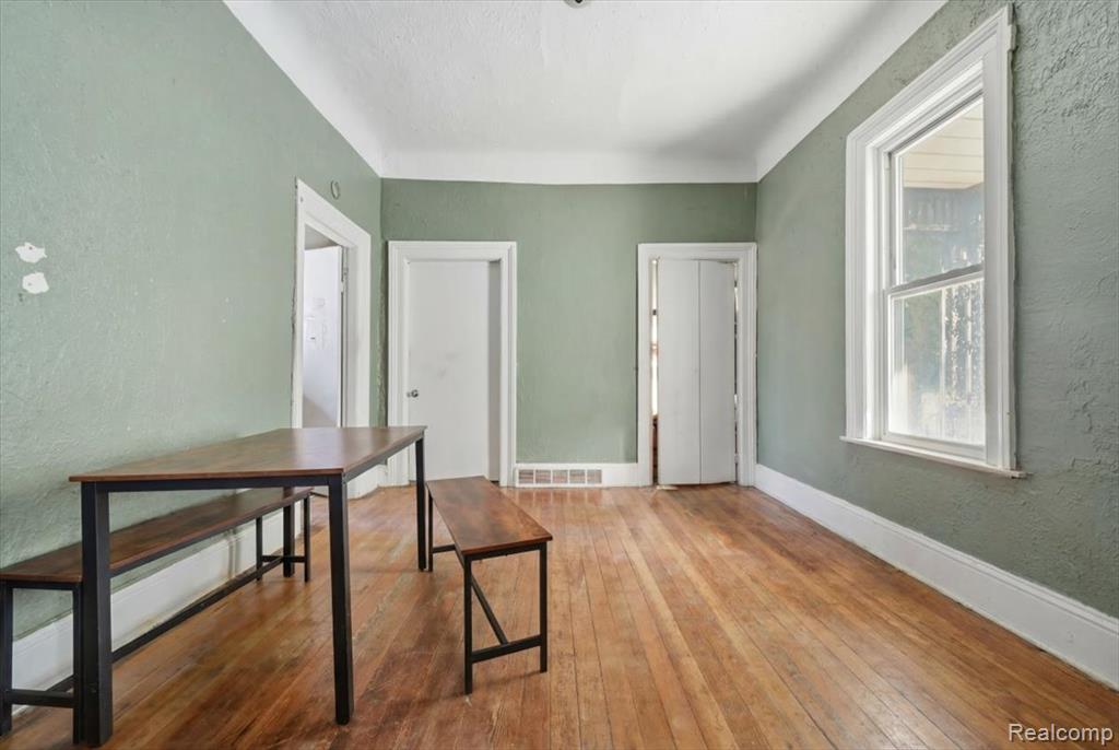 2745 VERMONT ST, Detroit, MI 48216 — Photo 6