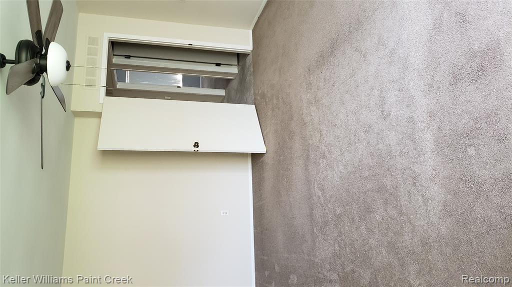 5872 Vassar, West Bloomfield, MI — Photo 26