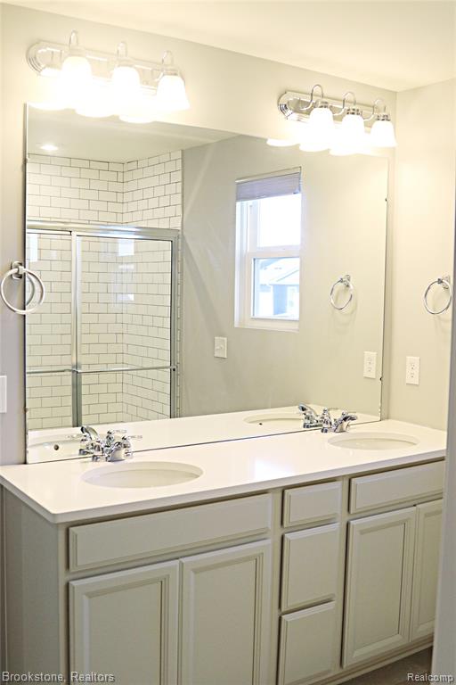 4789 Glenora Drive, Lake Orion, MI, 00000