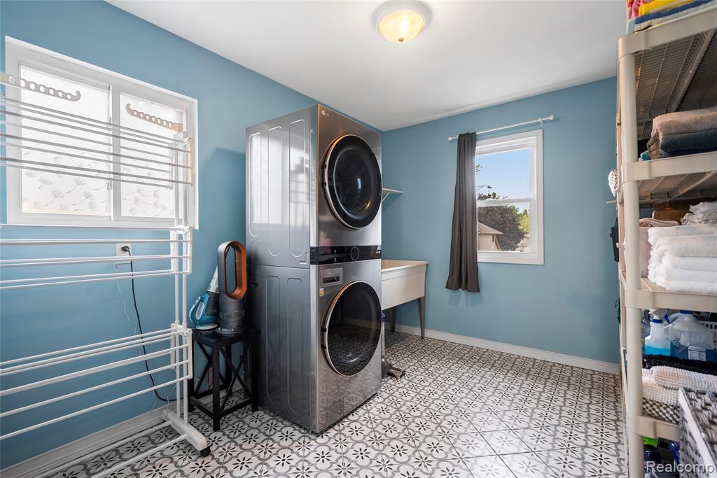 50580 Lagae Street, New Baltimore, MI 48047 — Photo 38