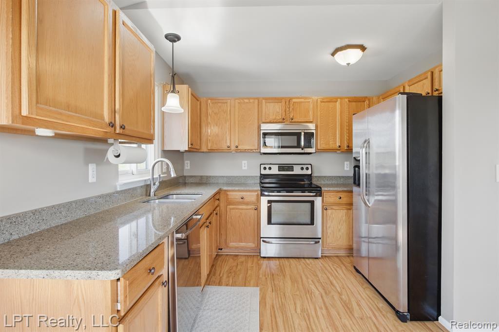 4127 STONE POST Road, Newport, MI 48166 — Photo 15