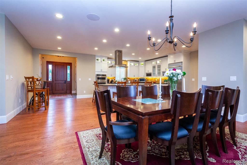 302 Tanview Drive, Oxford, MI, 48371