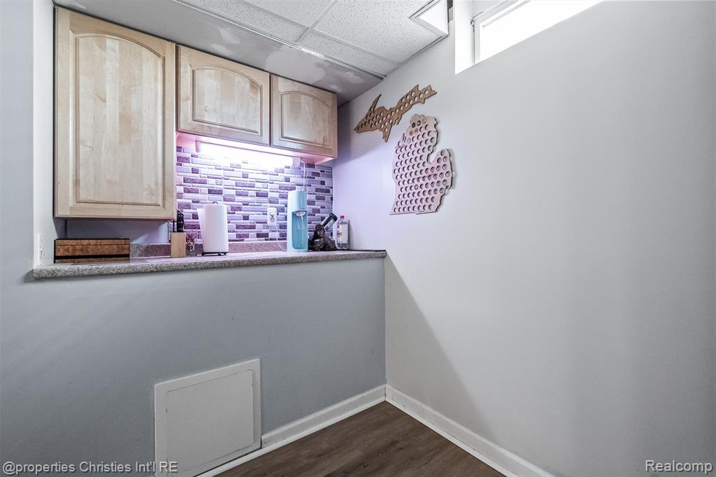 68 Highland Avenue, Clawson, MI — Photo 24