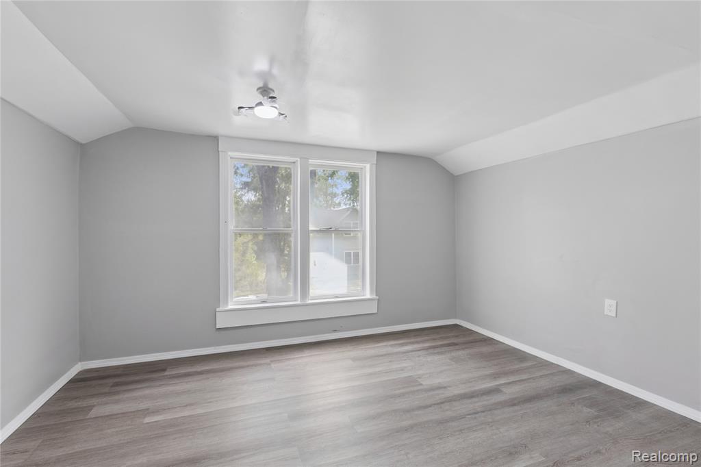 521 N Granger Street, Saginaw, MI 48602 — Photo 25