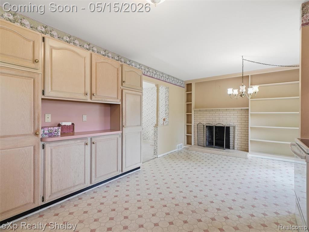 40753 Irval Drive, Sterling Heights, MI 48313 — Photo 14