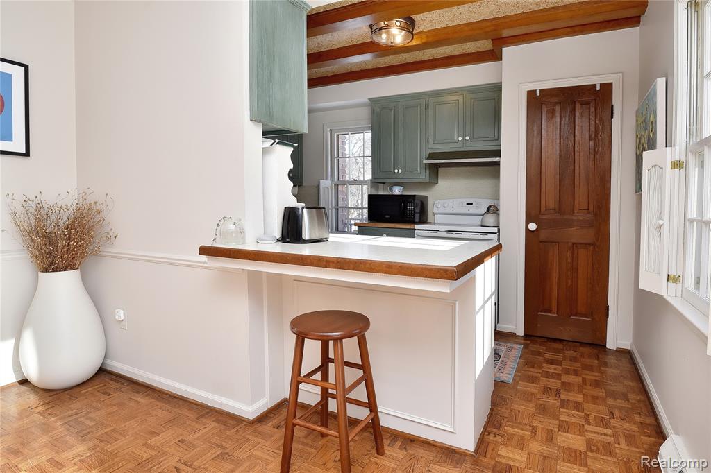 799 E Long Lake Road, Bloomfield Hills, MI 48304 — Photo 8