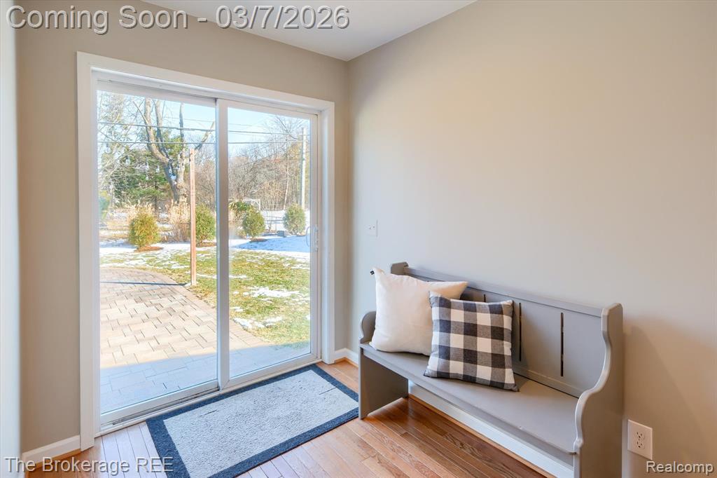 4405 Green Lake Road, West Bloomfield, MI 48323 — Photo 31