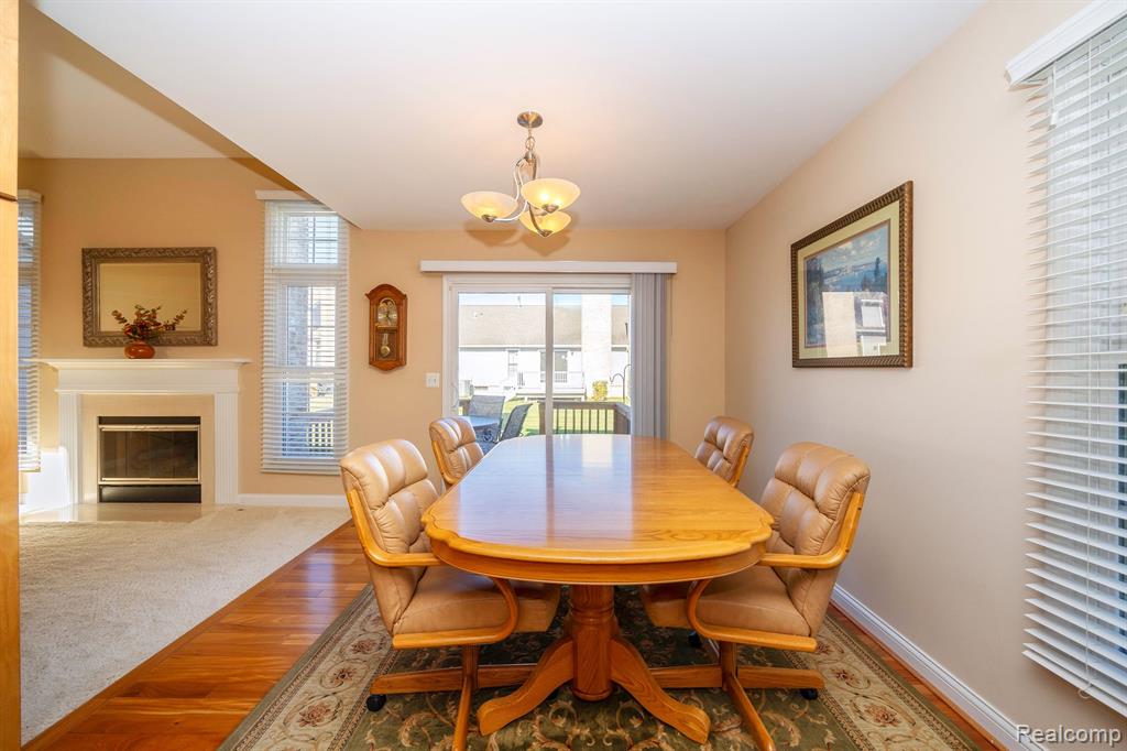7282 GREEN MEADOW Lane, Canton, MI 48187 — Photo 26