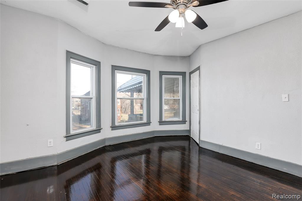 7627 Woodrow Wilson Street, Detroit, MI 48206 — Photo 16