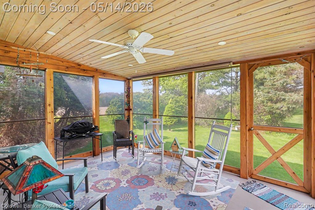 593 Deanna Drive, Lapeer, MI 48446 — Photo 22