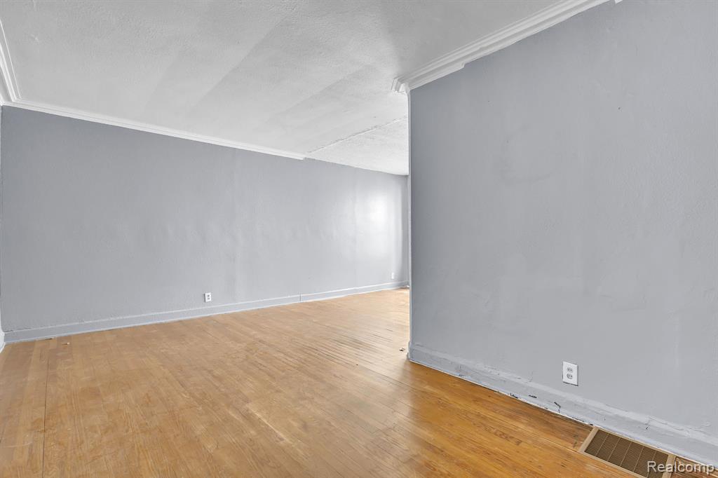 17701 Manderson Road, Highland Park, MI, 48203