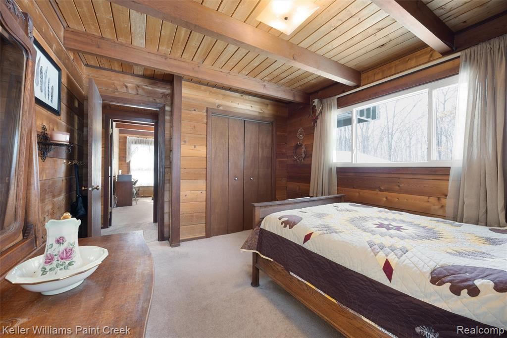 7358 Porter Road, Grand Blanc, MI 48439 — Photo 17