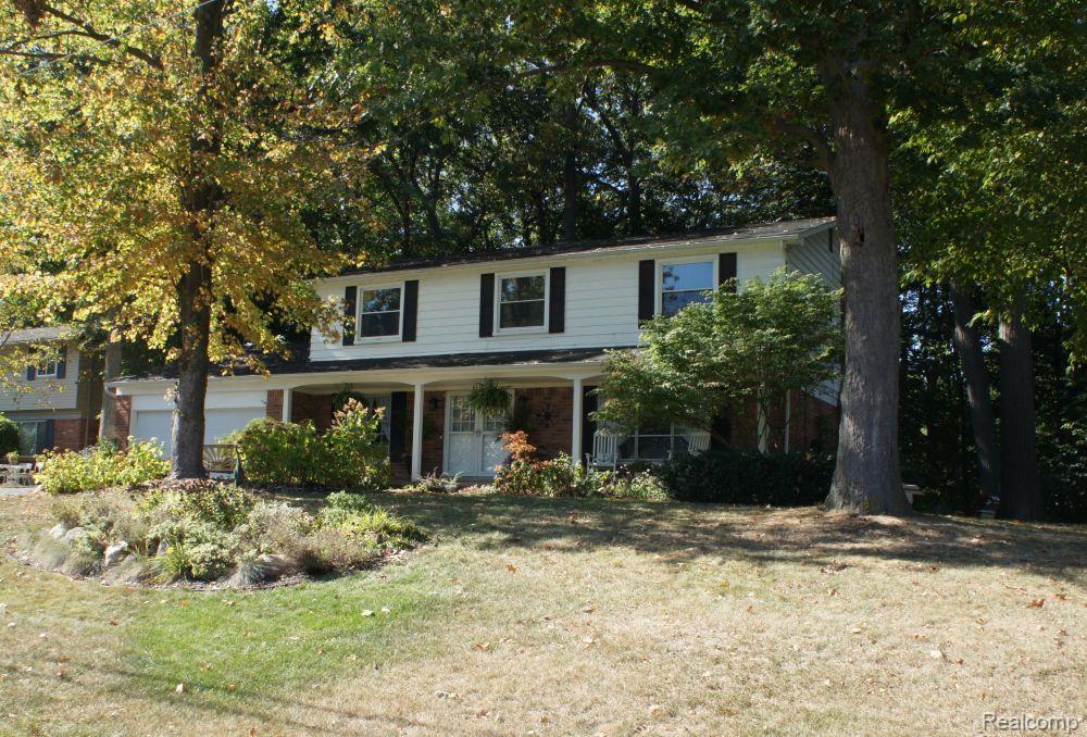 4619 Curtis Lane, Clarkston, MI — front exterior