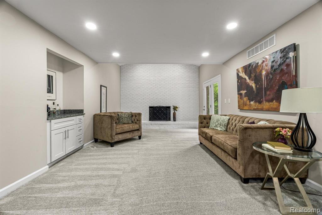 4766 Quarton Road, Bloomfield Hills, MI 48302 — Photo 9