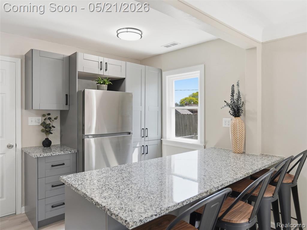 22329 Maxine Street, Saint Clair Shores, MI 48080 — Photo 11