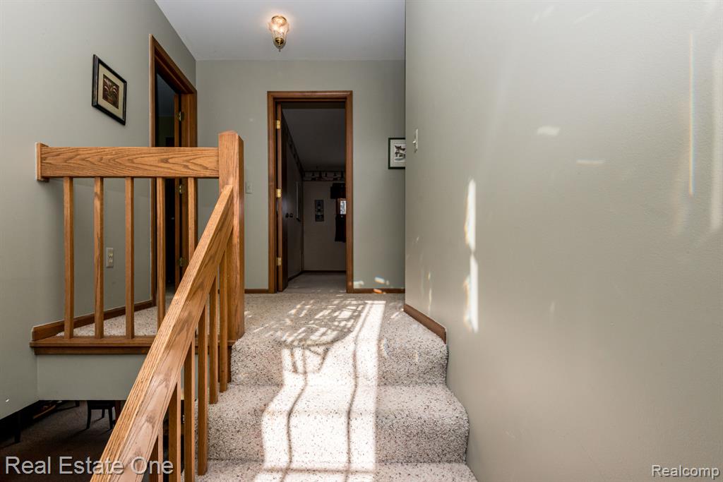 41344 Beacon Road, Novi, MI — Photo 48