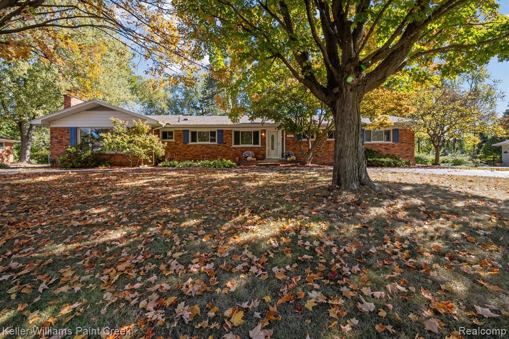952 Dursley Road, Bloomfield Hills, MI 48304 — Photo 4
