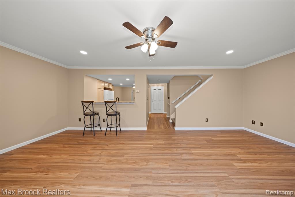 5605 DRAKE HOLLOW Drive W, West Bloomfield, MI — Photo 9