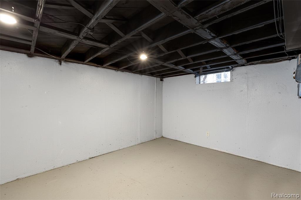 21720 Pembroke Avenue, Detroit, MI 48219 — Photo 10