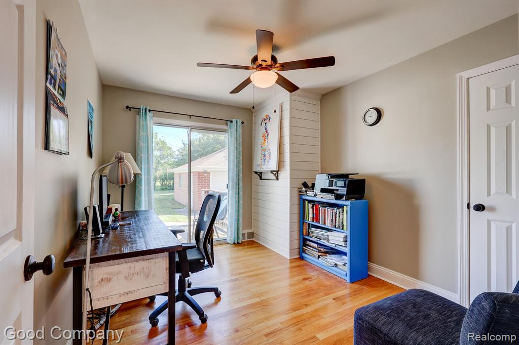 703 E BLOOMFIELD Avenue, Royal Oak, MI 48073 — Photo 27