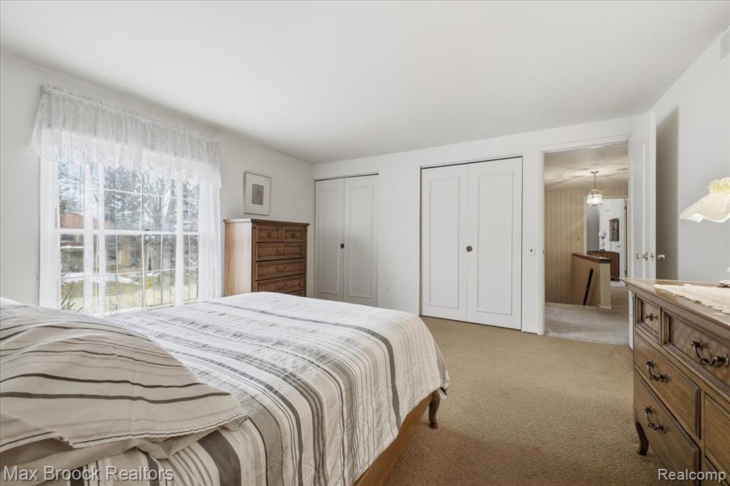 5956 Pinecroft Drive, West Bloomfield, MI — Photo 35