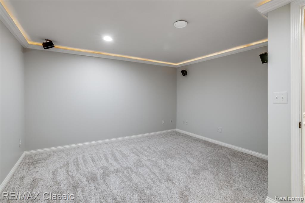 18438 Clairmont Circle E, Northville, MI 48168 — Photo 63