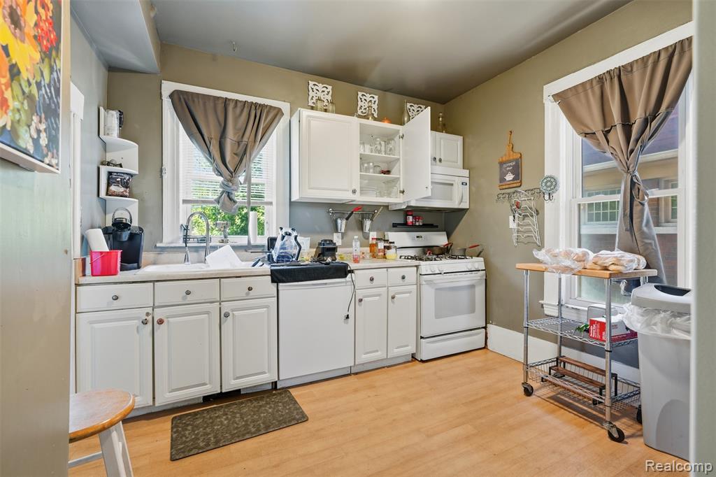 137 Trowbridge Street, Detroit, MI 48202 — Photo 13