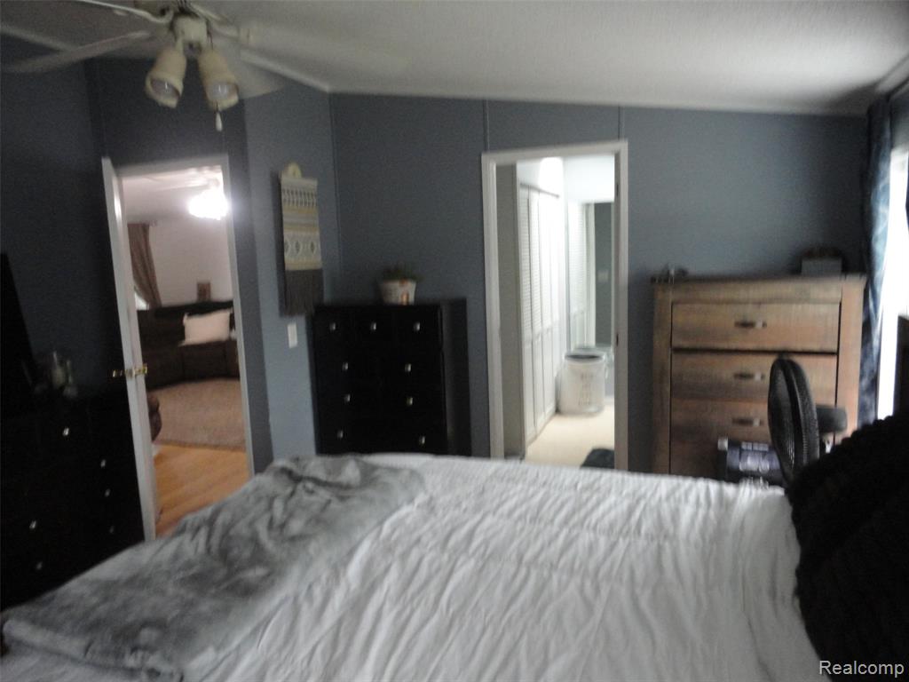 815 Jacobs Landing, Monroe, MI 48161 — Photo 11