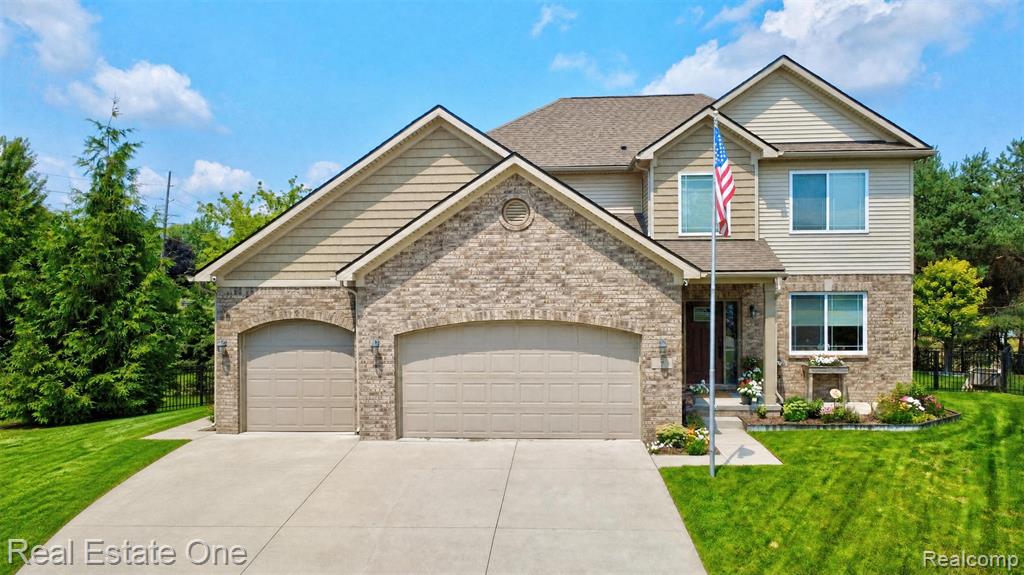 7 Scripter Court, Oxford, MI 48371