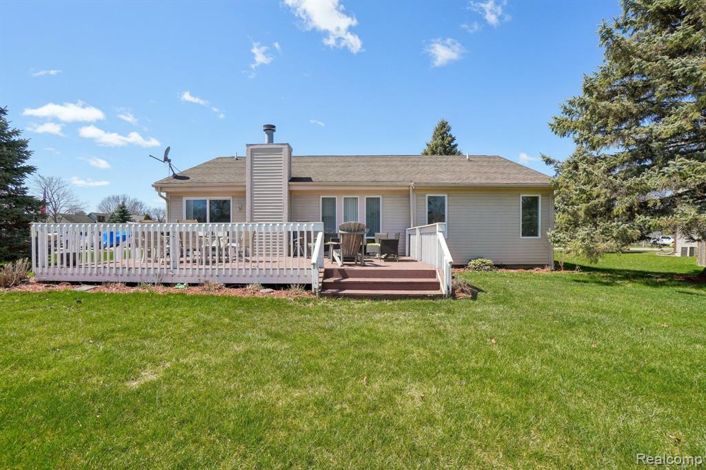 8061 ROSE Lane, Goodrich Vlg, MI — Photo 29