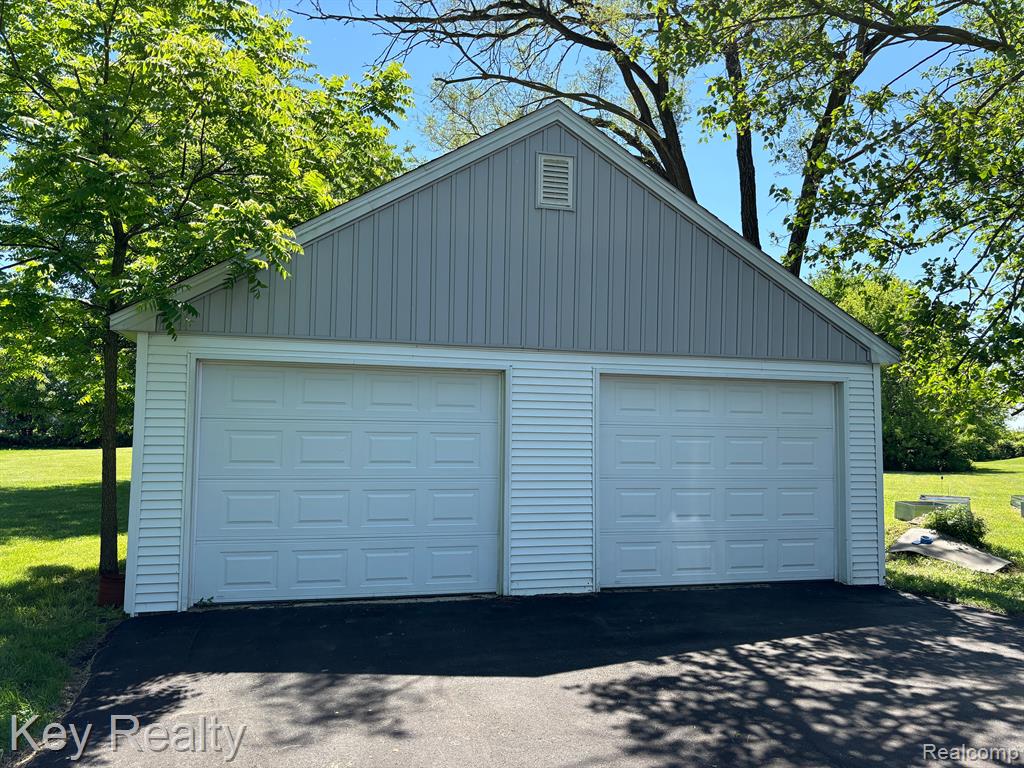 7953 S CUSTER Road, Monroe, MI 48161 — Photo 58