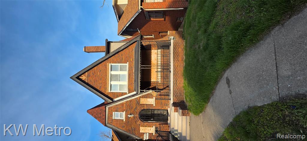 17144 Greenlawn Street, Detroit, MI 48221