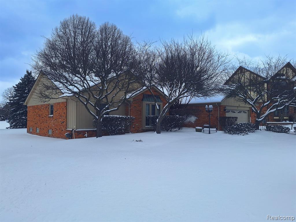 866 TIMBERLINE Drive, Rochester Hills, MI 48309 — Photo 4