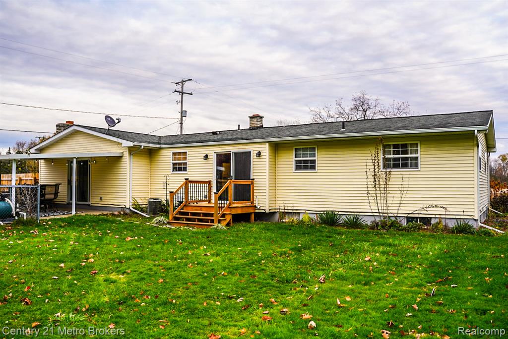 5521 N Belsay Road, Flint, MI 48506 — Photo 28