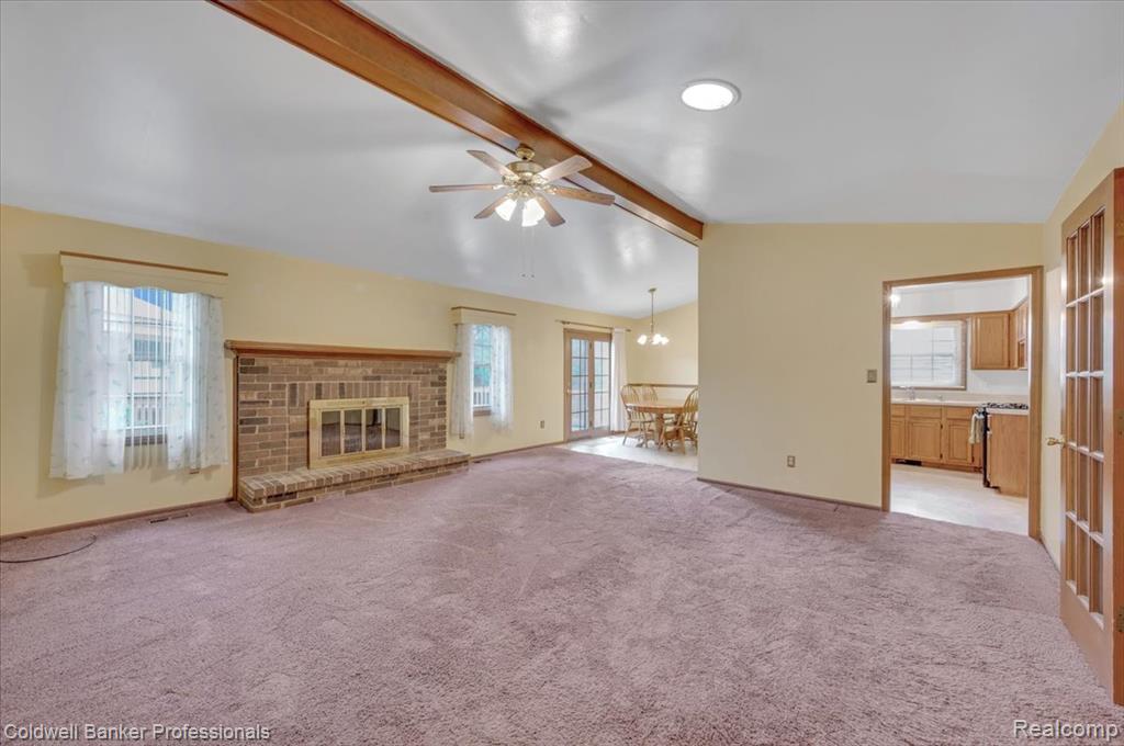 5015 Fox Hill Drive, Sterling Heights, MI 48310 — Photo 11