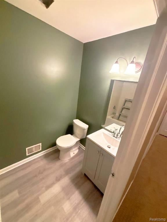 8352 OAK RIDGE Drive, Goodrich Vlg, MI — Photo 22