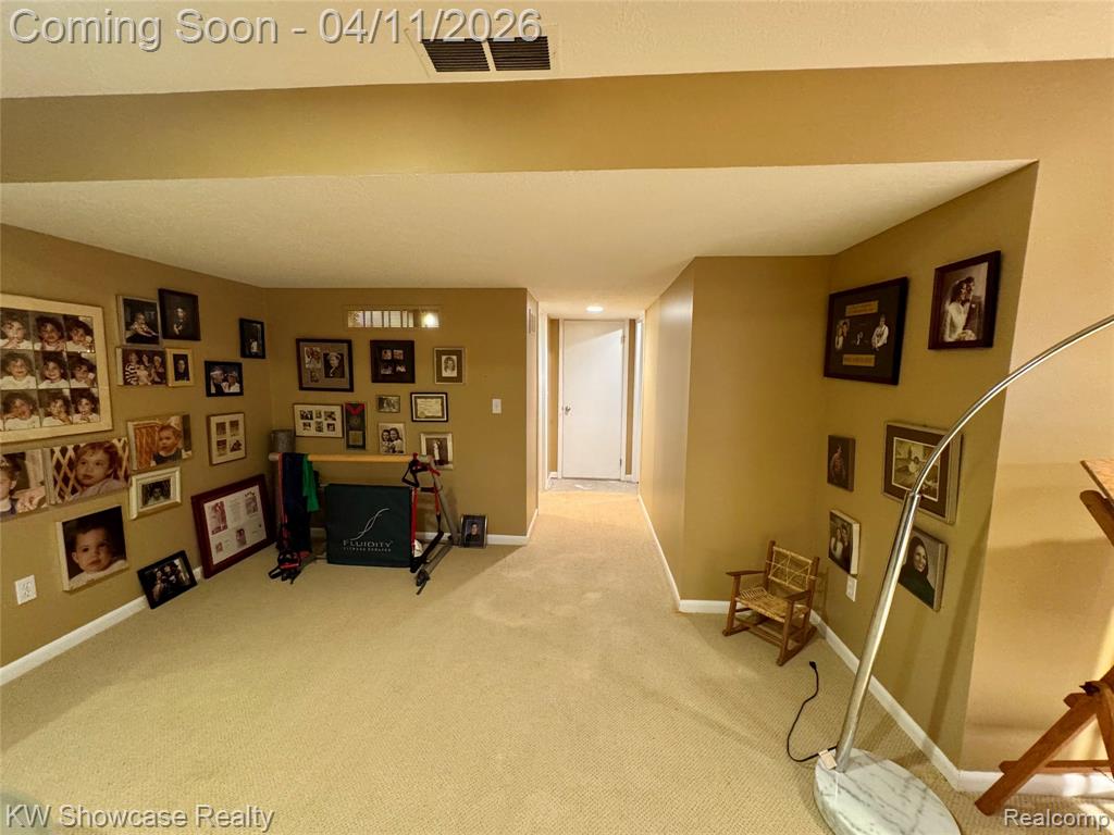 30604 Ramblewood Club Drive, Farmington, MI 48331 — Photo 34
