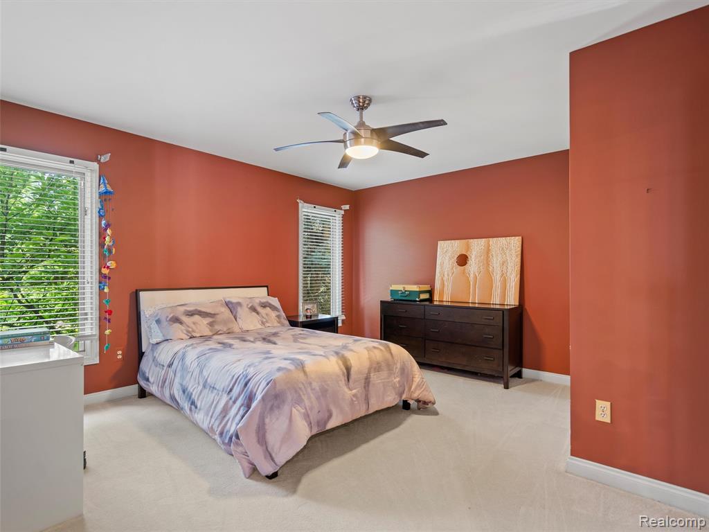 5657 Greenhill Drive, Troy, MI 48098 — Photo 37