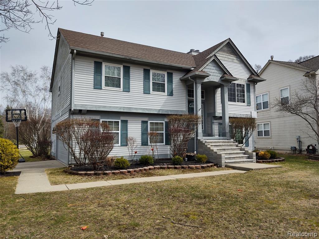 1432 Pond View Court, Wixom, MI 48393 — Photo 2
