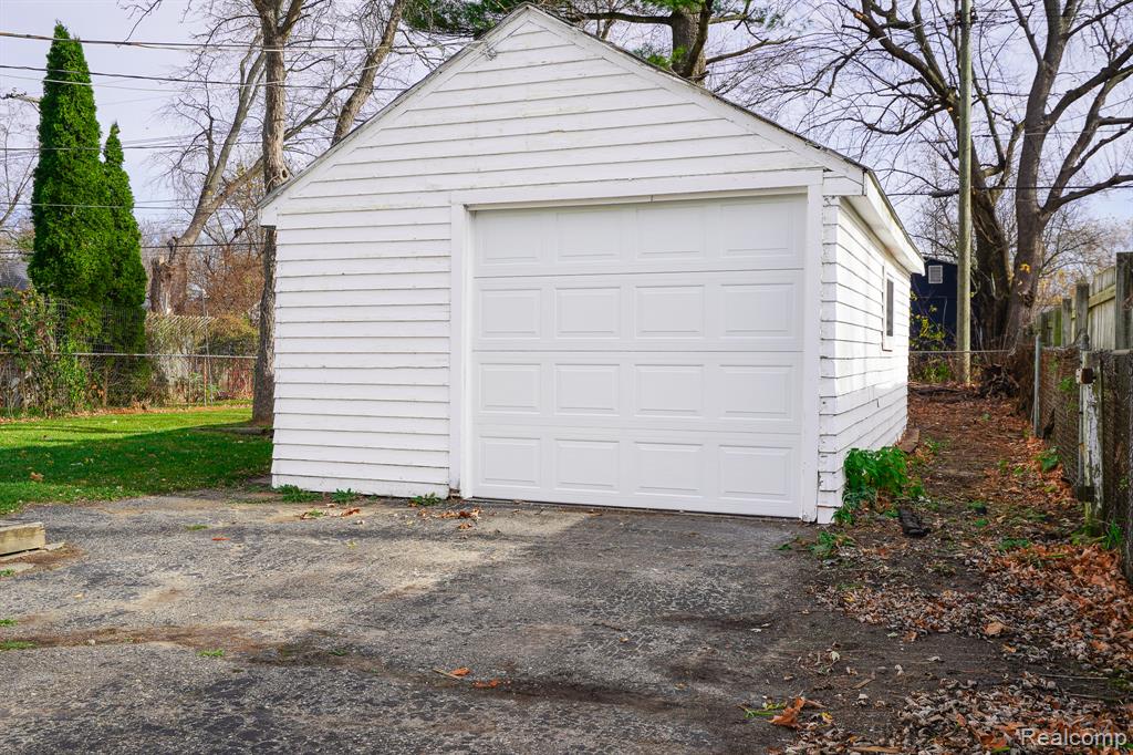 967 KEITH Street, Oxford, MI 48371 — Photo 8