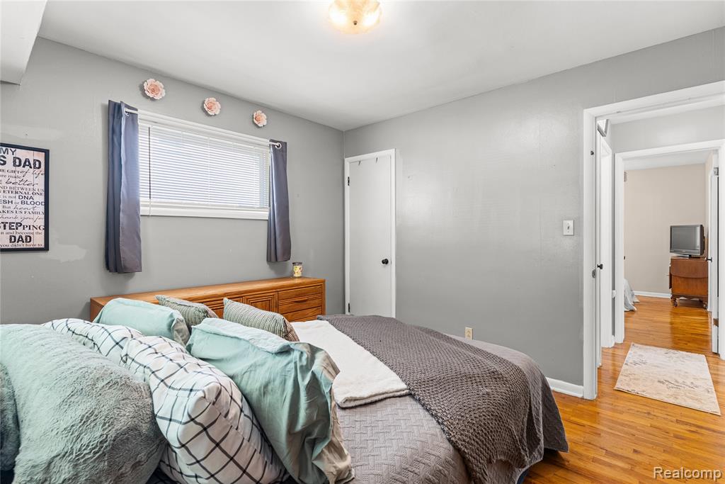 4602 Milton Drive, Flint, MI 48507 — Photo 20