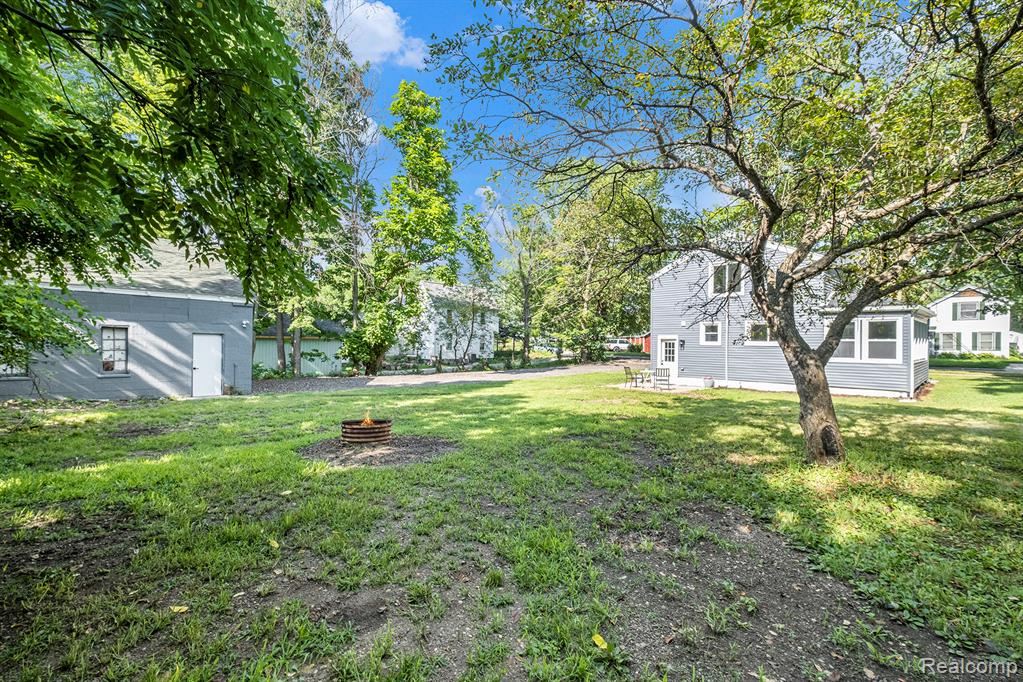 210 Legrande Street, Holly, MI 48442 — Photo 27