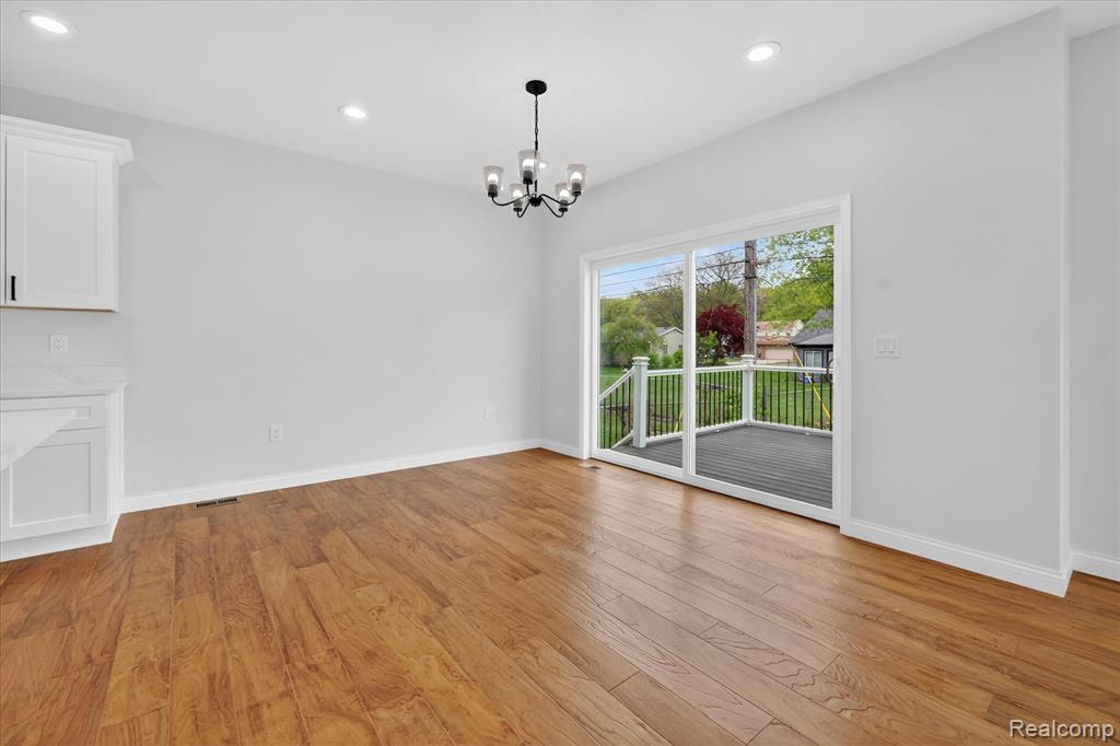 37235 Jefferson Avenue, Harrison Township, MI — Photo 14