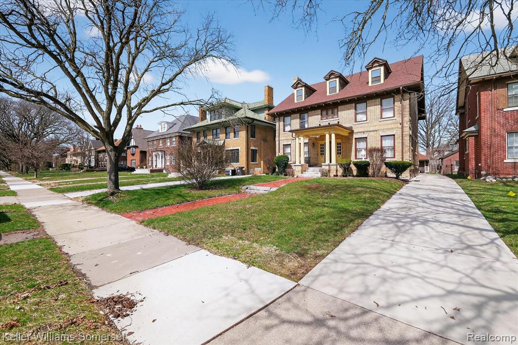 1986 W Boston Boulevard, Detroit, MI 48206 — Photo 3