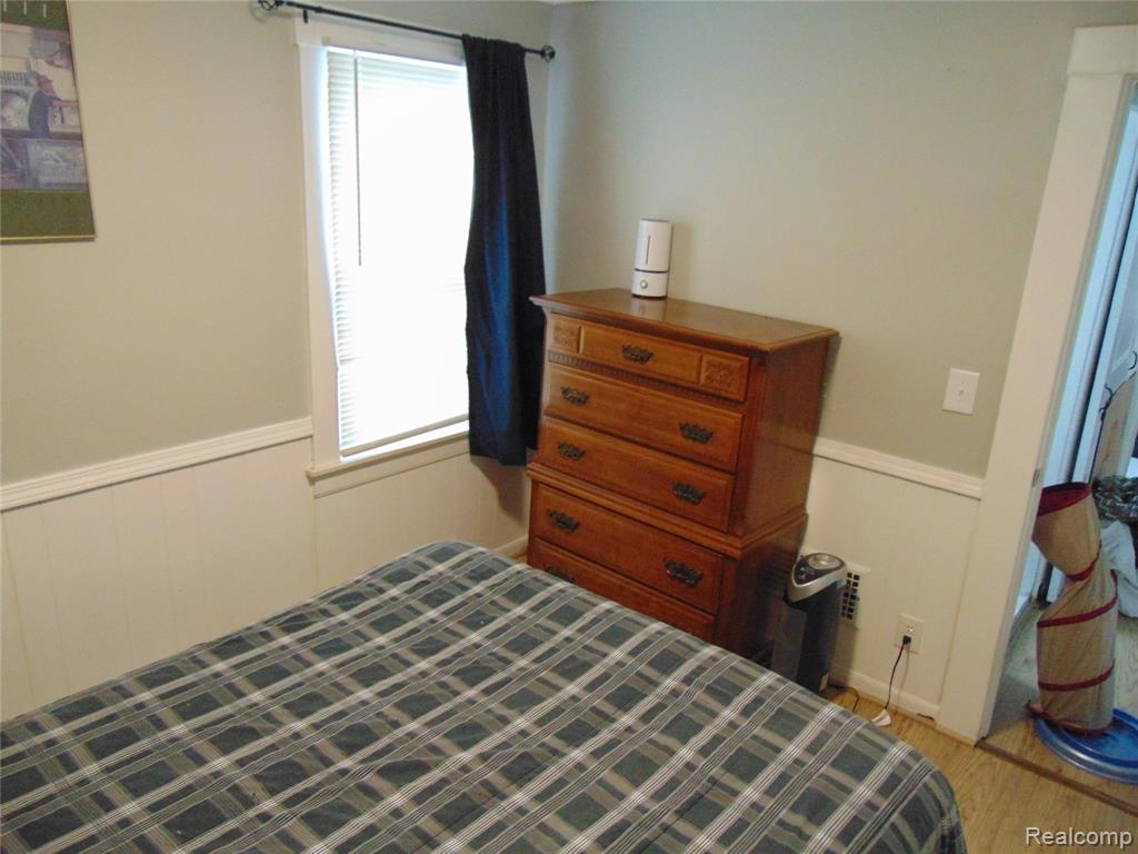 613 E Woodruff Avenue, Hazel Park, MI 48030 — Photo 16